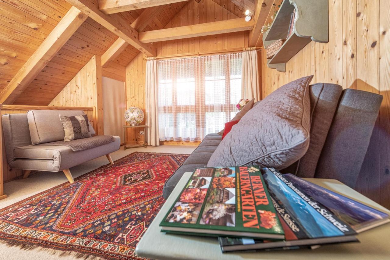 Bnb Deheimelig Huttwil Exteriör bild
